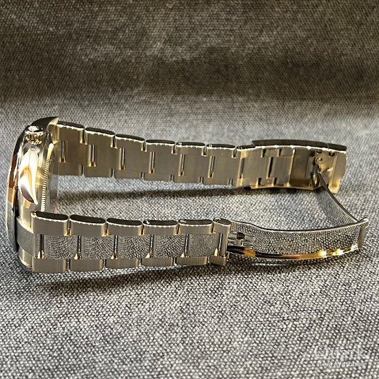 ロレックス デイトジャスト41 Ref.126300