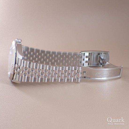 ロレックス デイトジャスト41 Ref.126334