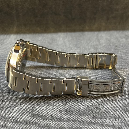 ロレックス エクスプローラーII Ref.16570