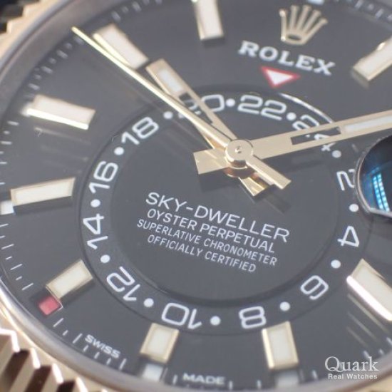 ロレックス スカイドゥエラー Ref.326933