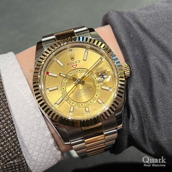 ロレックス スカイドゥエラー Ref.326933