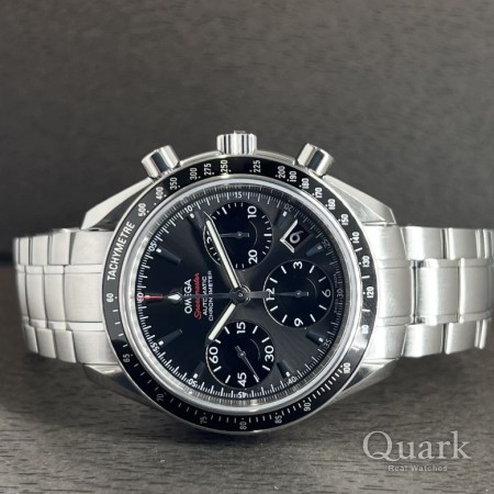 オメガ スピードマスターデイト
 323.30.40.40.06.001